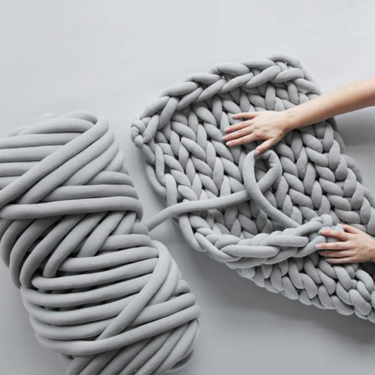 Gray Thick Yarn Soft Cloth Hand-knitting